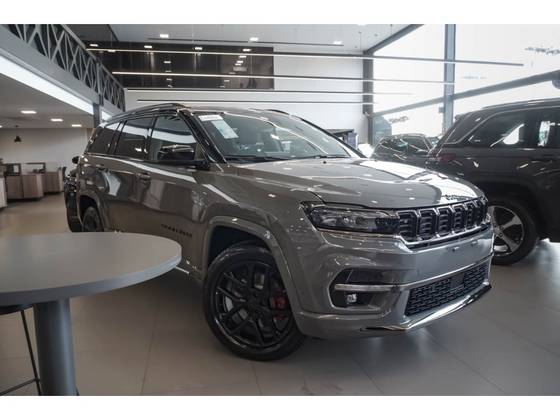 JEEP COMMANDER 2.0 HURRICANE 4 TURBO GASOLINA BLACKHAWK AT9